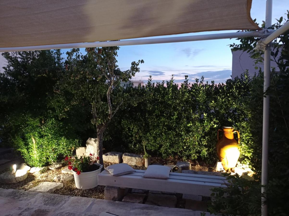 Dimore Miravalle مارتينا فرانكا المظهر الخارجي الصورة