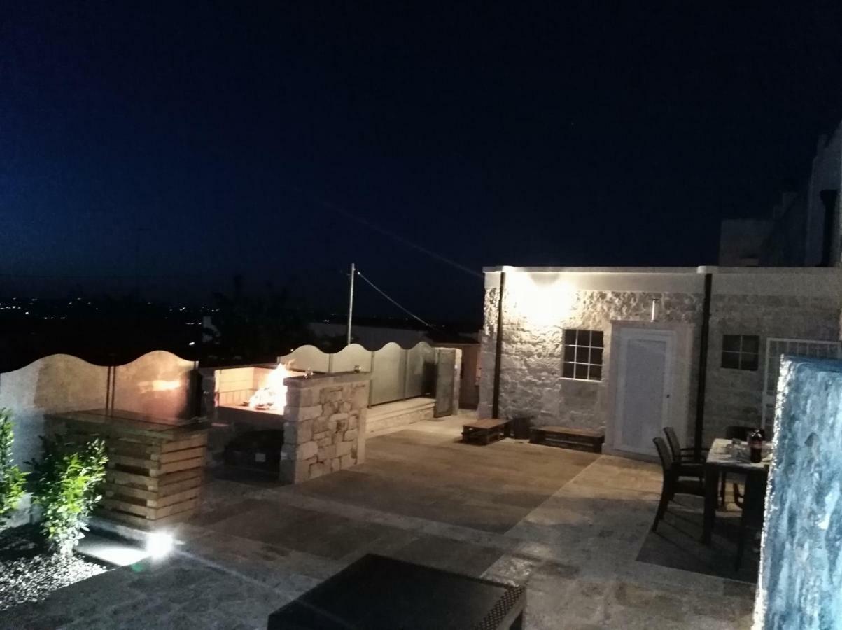 Dimore Miravalle مارتينا فرانكا المظهر الخارجي الصورة