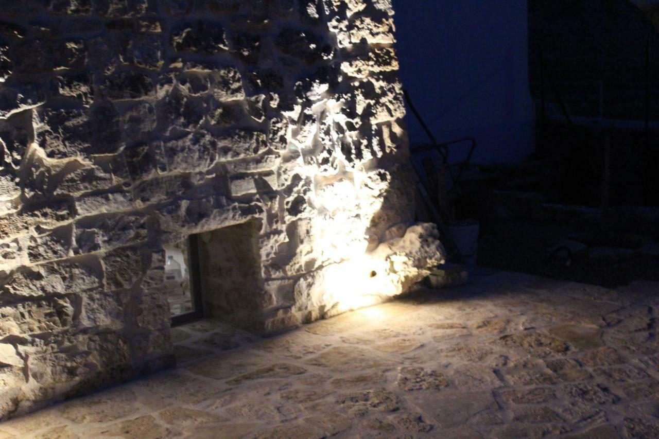 Dimore Miravalle مارتينا فرانكا المظهر الخارجي الصورة