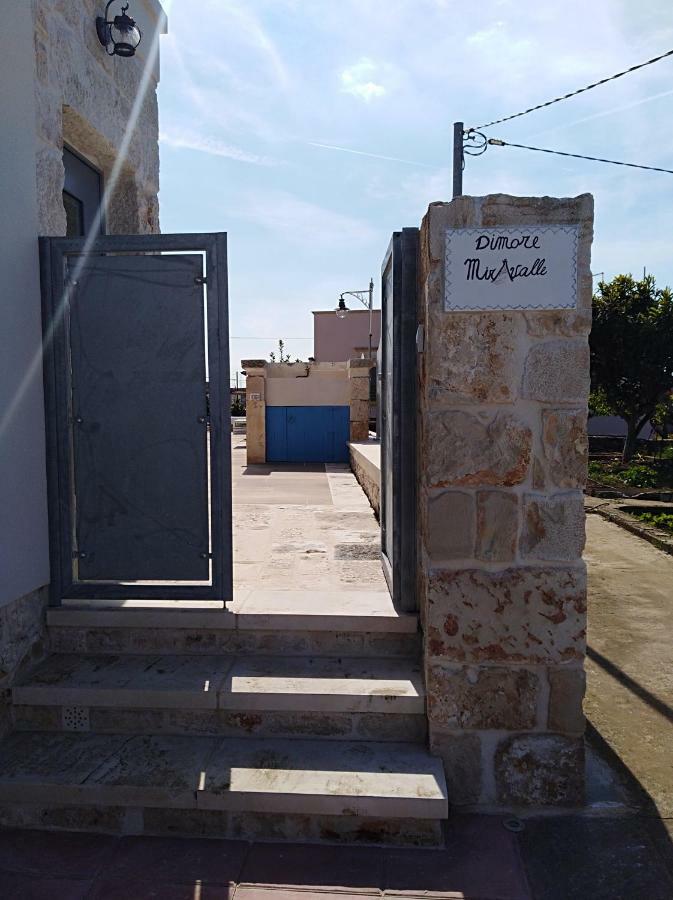 Dimore Miravalle مارتينا فرانكا المظهر الخارجي الصورة